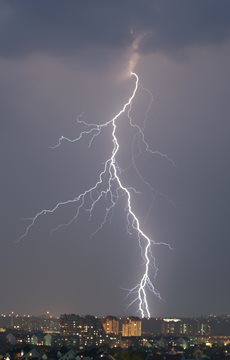 Interesting Lightning Facts