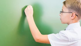 Left-handedness Facts